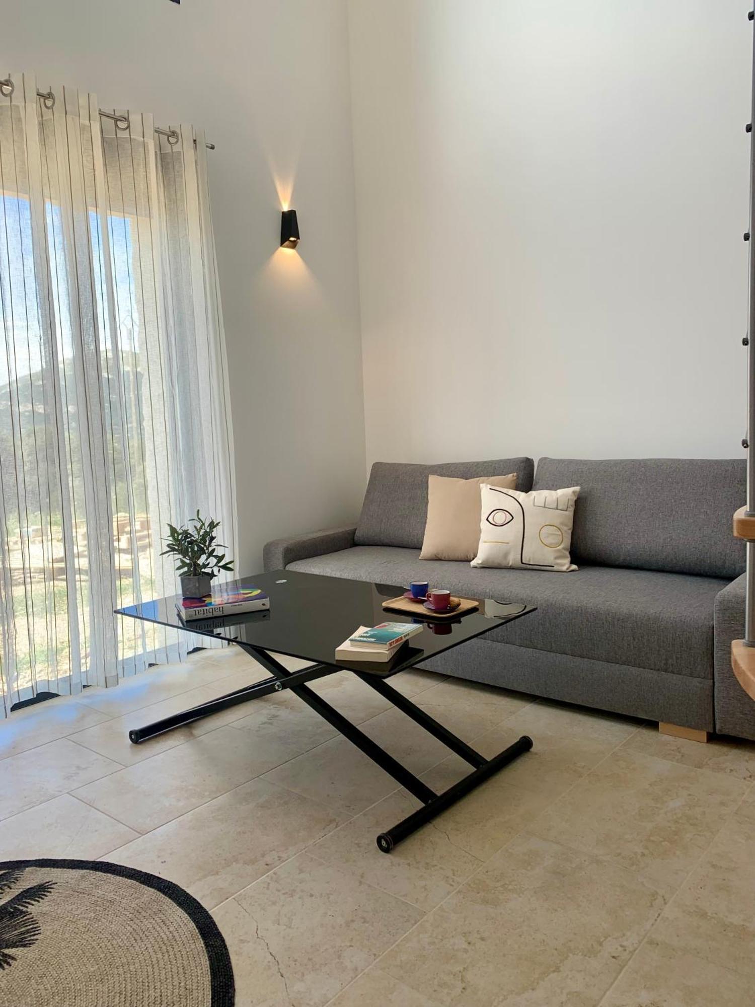 Residence 3 Etoiles Pietra Gemina - Appartements De Vacances, Au Calme, Avec Piscine 卡伦扎纳 外观 照片