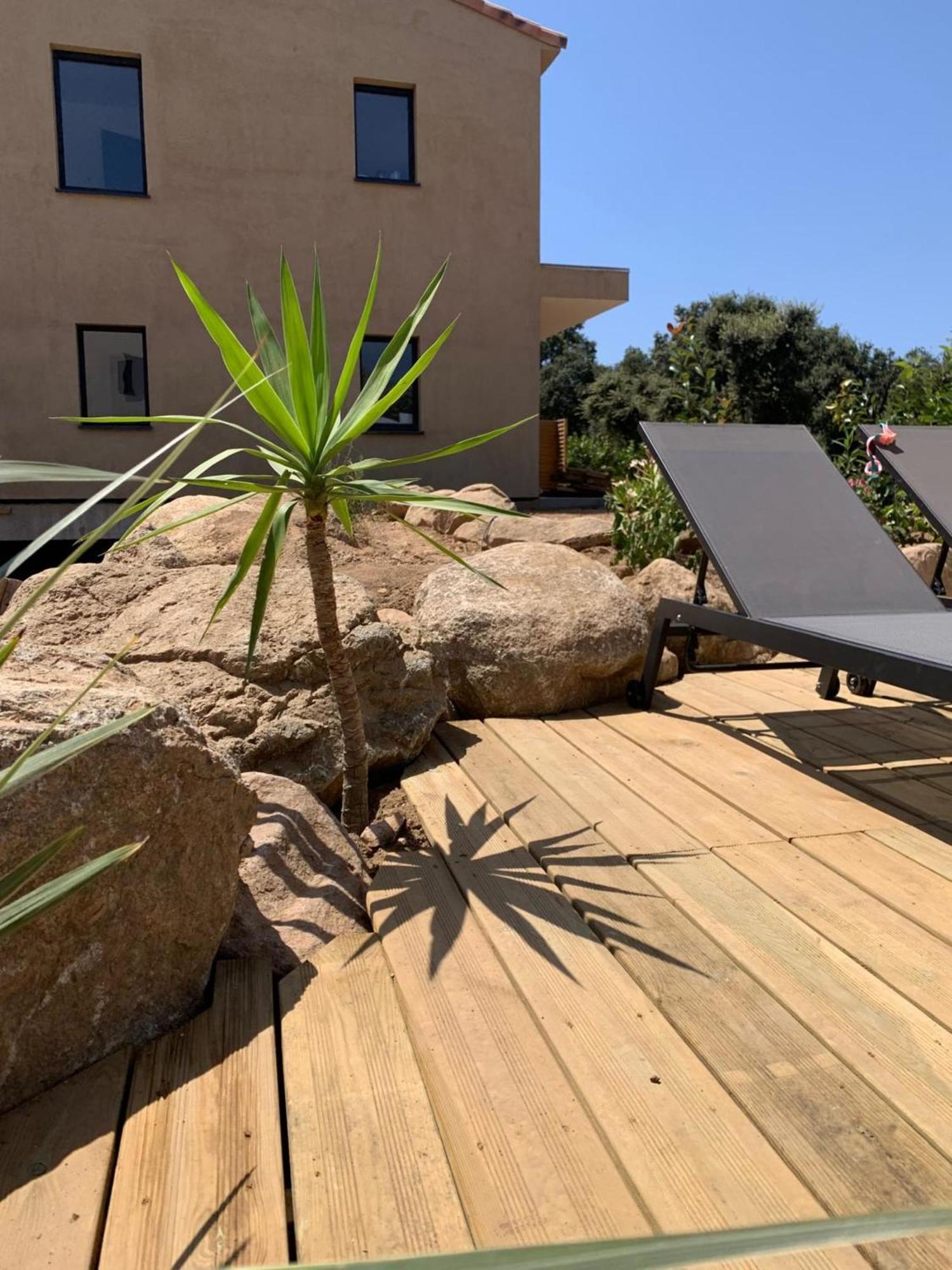Residence 3 Etoiles Pietra Gemina - Appartements De Vacances, Au Calme, Avec Piscine 卡伦扎纳 外观 照片