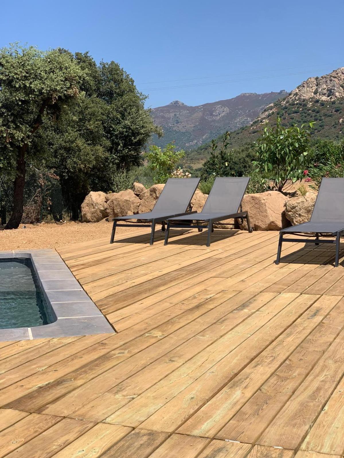 Residence 3 Etoiles Pietra Gemina - Appartements De Vacances, Au Calme, Avec Piscine 卡伦扎纳 外观 照片